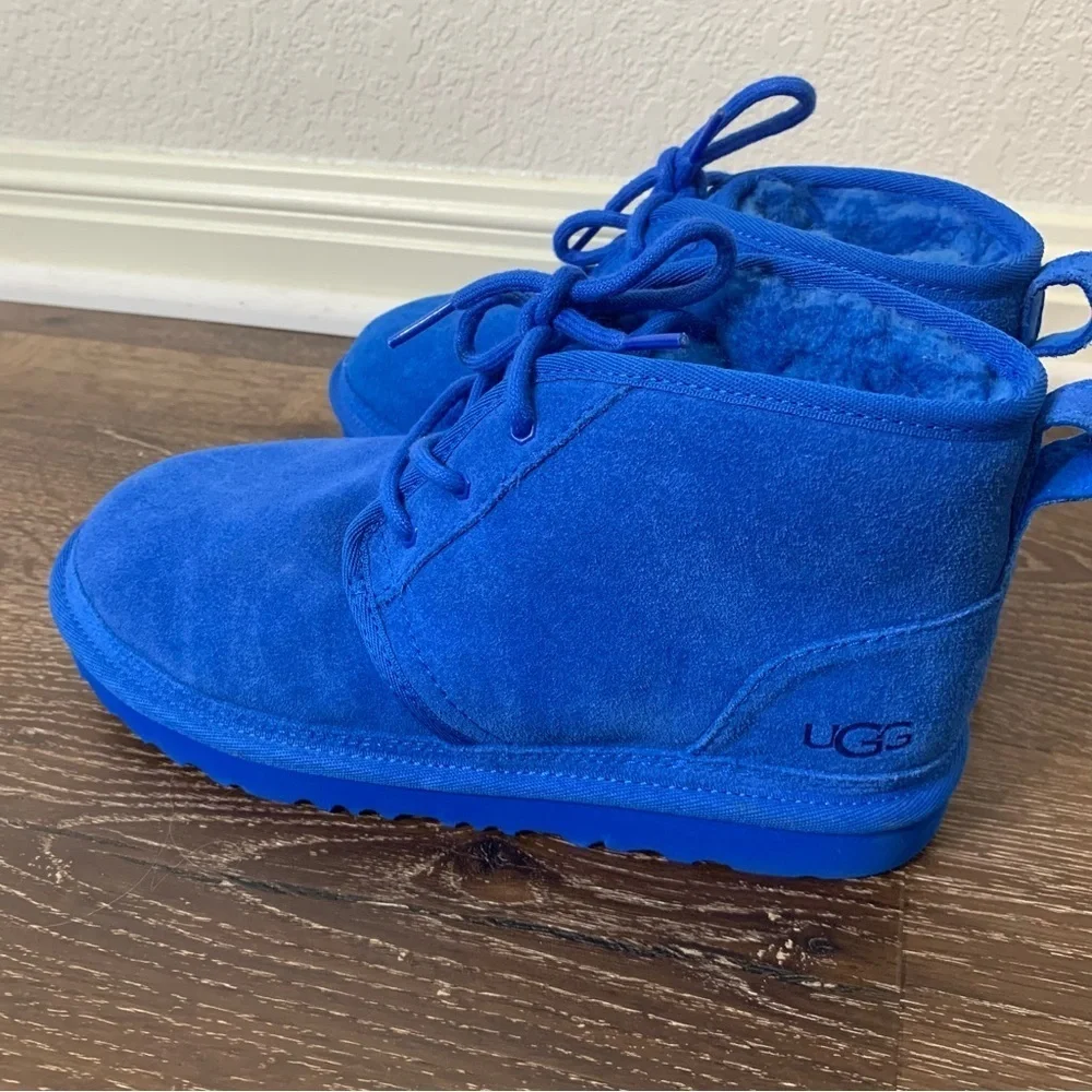 UGG Neumel II Boot Blue Big Kids 6 / Womens 8